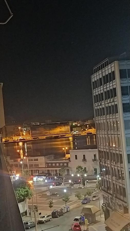 Apartamento Με Θεα Το Λιμανι El Pireo Exterior foto